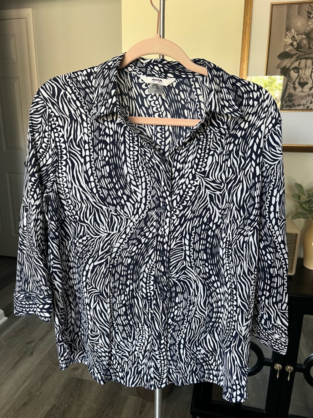 ALIA Petites Button-Up Blouse